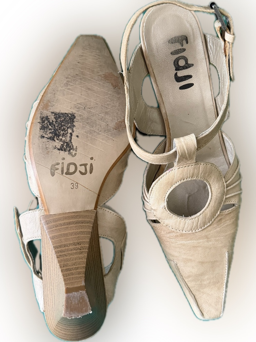 Fidji Women's Cream Slingback Heels